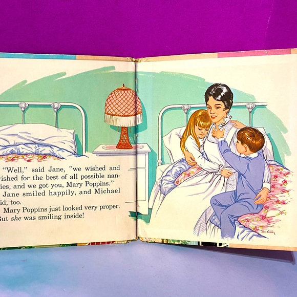 WALT DISNEY’S VTG 1964 MARY POPPINS COLLECTIBLE HARDCOVER BOOK WHITMAN #2450 - Picture 11 of 16